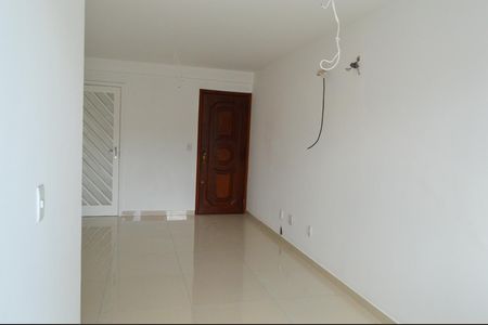 Apartamento para alugar com 75m², 2 quartos e 2 vagasSala