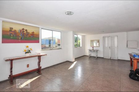 Apartamento para alugar com 75m², 2 quartos e 2 vagasÁrea comum - Salão de festas