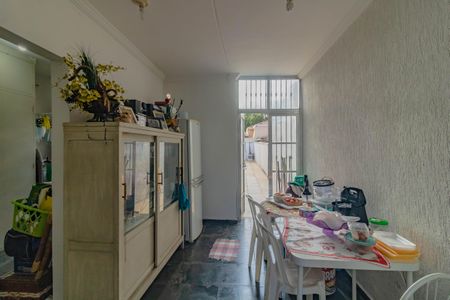 Casa à venda com 175m², 3 quartos e 2 vagasCopa