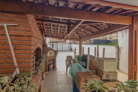 Casa à venda com 175m², 3 quartos e 2 vagasVaranda gourmet