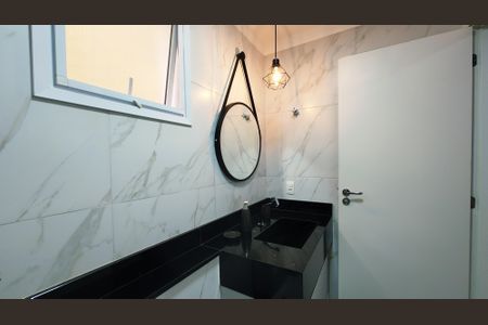 Apartamento à venda com 74m², 2 quartos e 2 vagas Apartamento à venda com 74m², 2 quartos e 2 vagasBanheiro da Suíte