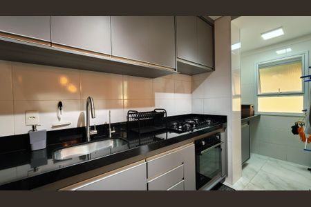 Apartamento à venda com 74m², 2 quartos e 2 vagas Apartamento à venda com 74m², 2 quartos e 2 vagasCozinha