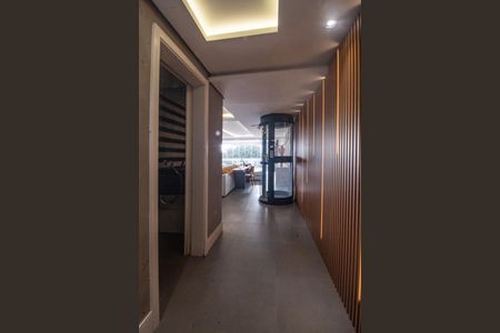 Apartamento à venda com 358m², 3 quartos e 3 vagas Apartamento à venda com 358m², 3 quartos e 3 vagasSala