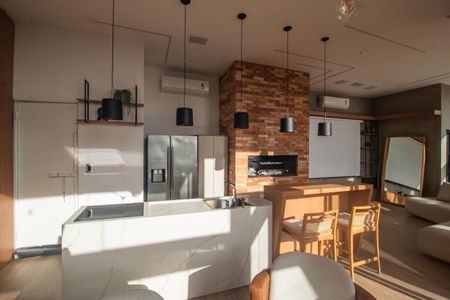 Apartamento à venda com 358m², 3 quartos e 3 vagas Apartamento à venda com 358m², 3 quartos e 3 vagasCobertura