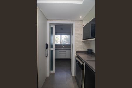 Apartamento à venda com 358m², 3 quartos e 3 vagas Apartamento à venda com 358m², 3 quartos e 3 vagasCozinha