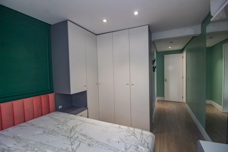 Apartamento à venda com 358m², 3 quartos e 3 vagas Apartamento à venda com 358m², 3 quartos e 3 vagasSuíte 3