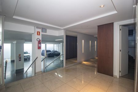 Apartamento à venda com 358m², 3 quartos e 3 vagas Apartamento à venda com 358m², 3 quartos e 3 vagasHall de entrada