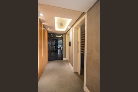 Apartamento à venda com 358m², 3 quartos e 3 vagas Apartamento à venda com 358m², 3 quartos e 3 vagasSala