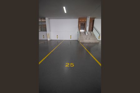 Apartamento à venda com 358m², 3 quartos e 3 vagas Apartamento à venda com 358m², 3 quartos e 3 vagasGaragem