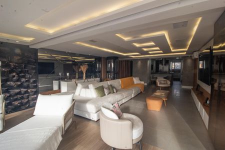 Apartamento à venda com 358m², 3 quartos e 3 vagas Apartamento à venda com 358m², 3 quartos e 3 vagasSala