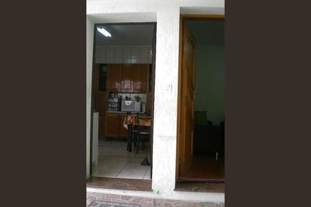 Casa à venda com 226m², 3 quartos e 2 vagas