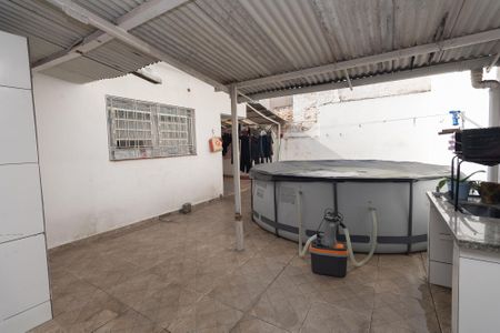 Casa à venda com 250m², 3 quartos e 5 vagas Casa à venda com 250m², 3 quartos e 5 vagasÁrea de Serviço / Quintal