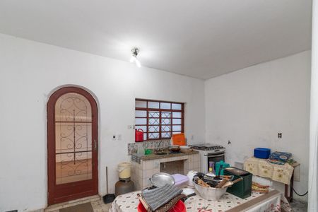Casa à venda com 350m², 5 quartos e 8 vagasCozinha