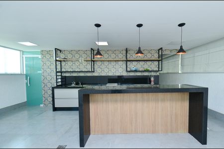 Apartamento à venda com 170m², 3 quartos e 2 vagas Apartamento à venda com 170m², 3 quartos e 2 vagasÁrea Gourmet