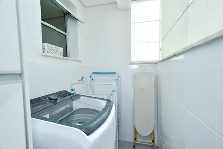 Apartamento à venda com 170m², 3 quartos e 2 vagas Apartamento à venda com 170m², 3 quartos e 2 vagasÁrea de Serviço