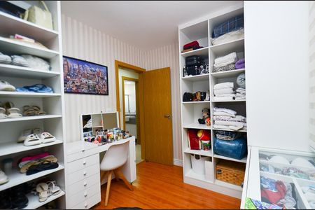 Apartamento à venda com 170m², 3 quartos e 2 vagas Apartamento à venda com 170m², 3 quartos e 2 vagasQuarto 1