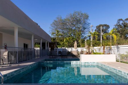 Apartamento para alugar com 48m², 2 quartos e 1 vaga Apartamento para alugar com 48m², 2 quartos e 1 vagaÁrea comum - Piscina