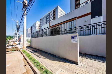 Apartamento para alugar com 43m², 2 quartos e 1 vaga Apartamento para alugar com 43m², 2 quartos e 1 vagaFachada