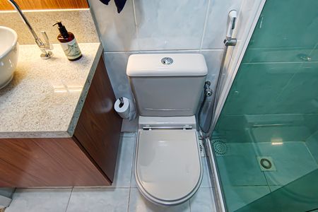 Apartamento à venda com 129m², 4 quartos e 2 vagasBanheiro Social