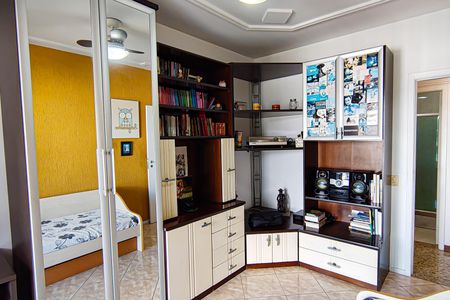 Apartamento à venda com 129m², 4 quartos e 2 vagasQuarto 1