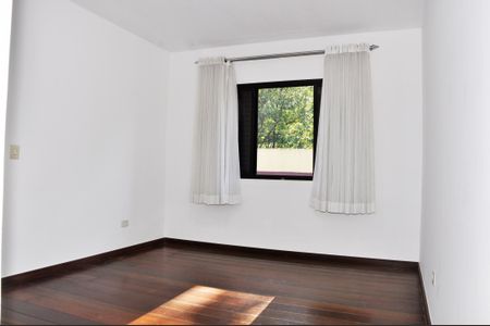 Casa à venda com 203m², 4 quartos e 5 vagasSuíte 1 Closet