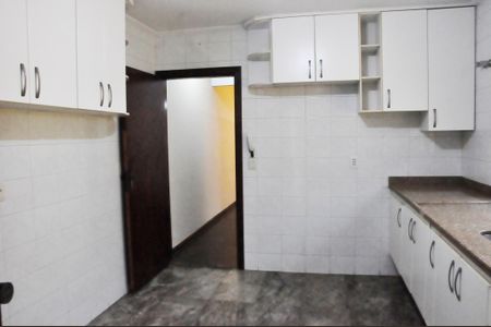 Casa à venda com 203m², 4 quartos e 5 vagasCozinha