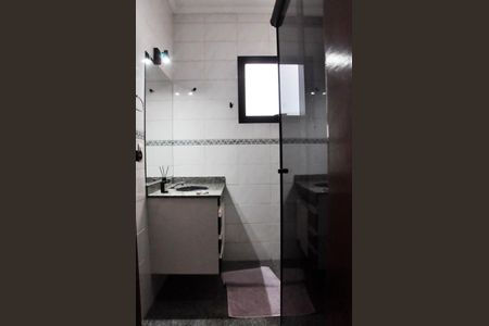 Casa à venda com 203m², 4 quartos e 5 vagas Banheiro Social