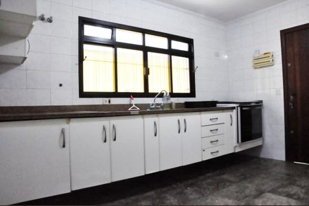 Casa à venda com 203m², 4 quartos e 5 vagasCozinha