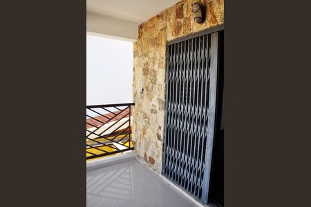 Casa à venda com 203m², 4 quartos e 5 vagasVaranda Suite 2