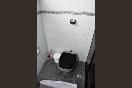 Casa à venda com 203m², 4 quartos e 5 vagas Banheiro Social