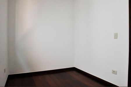 Casa à venda com 203m², 4 quartos e 5 vagasQuarto 1