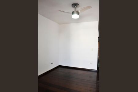 Casa à venda com 203m², 4 quartos e 5 vagasSuite 2