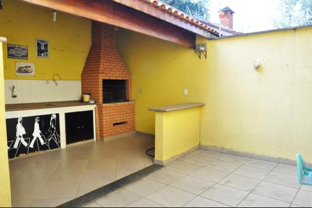 Casa à venda com 203m², 4 quartos e 5 vagasQuintal e Área da Churrasqueira