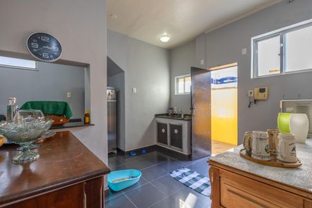 Casa à venda com 180m², 5 quartos e sem vagaCozinha