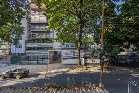 Casa à venda com 180m², 5 quartos e sem vagaVista do Quarto 2