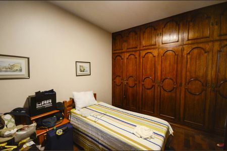 Apartamento à venda com 270m², 5 quartos e 3 vagasSuíte 1