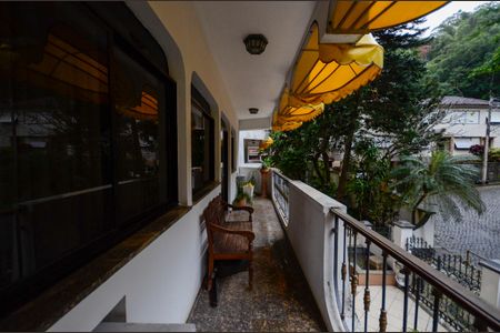 Apartamento à venda com 270m², 5 quartos e 3 vagasVaranda da Sala