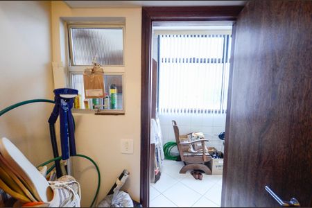 Apartamento à venda com 270m², 5 quartos e 3 vagasQuarto de Serviço