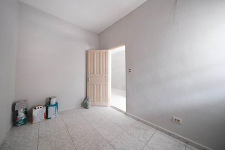 Quarto 1 de casa para alugar com 2 quartos, 43m² em Cangaiba, São Paulo