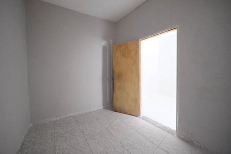 Quarto 2 de casa para alugar com 2 quartos, 43m² em Cangaiba, São Paulo