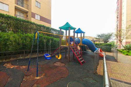 Apartamento à venda com 49m², 2 quartos e 1 vaga Apartamento à venda com 49m², 2 quartos e 1 vagaÁrea comum