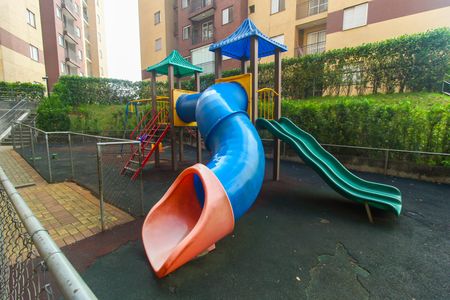 Apartamento à venda com 49m², 2 quartos e 1 vaga Apartamento à venda com 49m², 2 quartos e 1 vagaÁrea comum