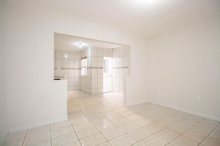 Casa para alugar com 100m², 3 quartos e 1 vaga Casa para alugar com 100m², 3 quartos e 1 vagaSala