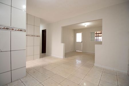 Casa para alugar com 100m², 3 quartos e 1 vaga Casa para alugar com 100m², 3 quartos e 1 vagaCozinha