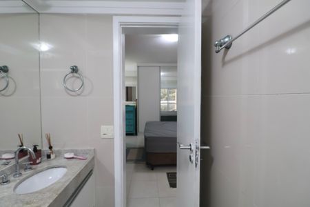 Apartamento para alugar com 159m², 3 quartos e 2 vagasBanheiro Suíte 3