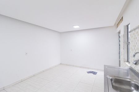 Casa à venda com 110m², 2 quartos e 2 vagasCozinha
