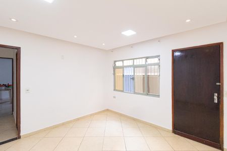 Casa à venda com 110m², 2 quartos e 2 vagasSala 1