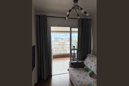 Apartamento à venda com 58m², 2 quartos e 2 vagasDetalhe Sala