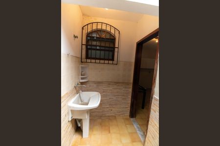 Casa à venda com 135m², 4 quartos e 2 vagas Casa à venda com 135m², 4 quartos e 2 vagasÁrea de Serviço