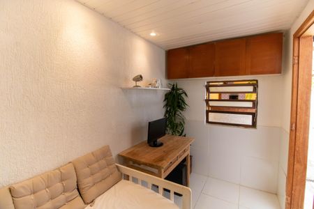 Casa à venda com 135m², 4 quartos e 2 vagas Casa à venda com 135m², 4 quartos e 2 vagasQuarto de Serviço